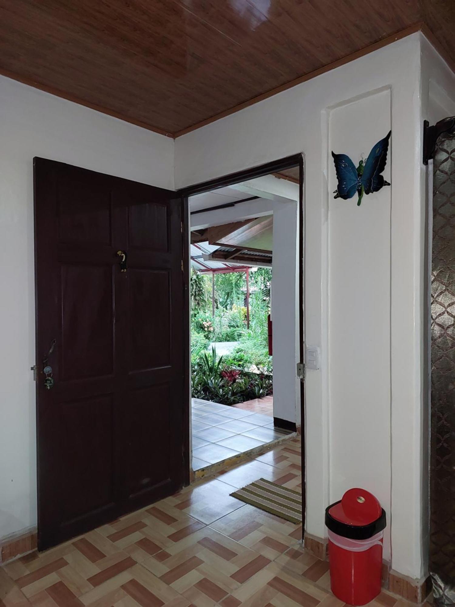 Chinitas Eco Lodge Tortuguero Extérieur photo